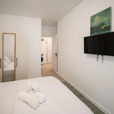 Chill O'clock In Odyssey Spa&pool アパート *